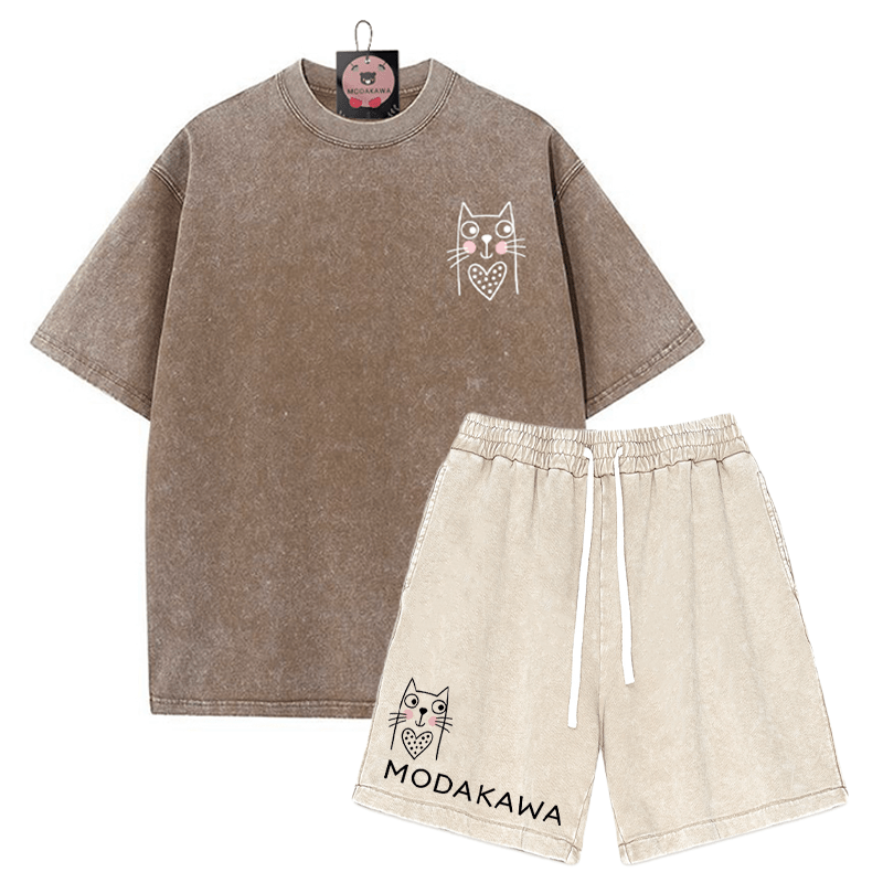 T-Shirt mit Kitty-Print, verwaschene Vintage-Shorts, zweiteiliges Set von MODAKAWA - Brown&Apricot - 3XL - image 2