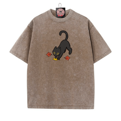 Schwarze Katze springt auf Blatt Halloween Grafik Unisex Vintage Washed T-Shirt - Braun - 5XL - image 1