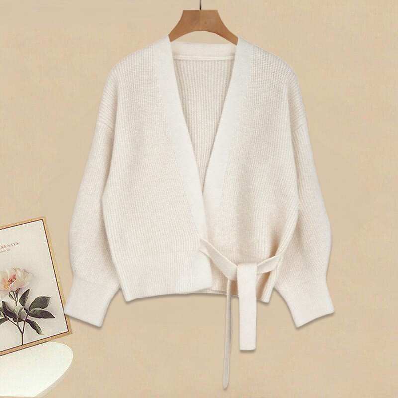 Strickpullover mit Schnürung, passender Spitzenrock und Outfit - Sweater - XL - image 2