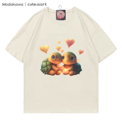 T-Shirt mit dem Aufdruck „Zwei kuschelnde Schildkröten“ - Beige - 5XL - image 3