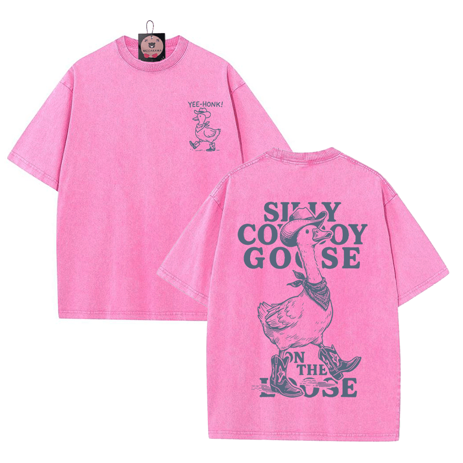 Walking Cowboy Goose Grafik Unisex Vintage gewaschenes T-Shirt - image 1