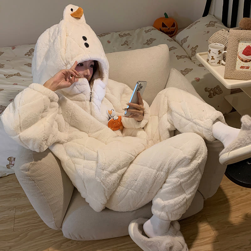 Halloween-Pyjama-Set mit Kapuze und Kürbisente aus Plüsch - White - 2XL - image 3