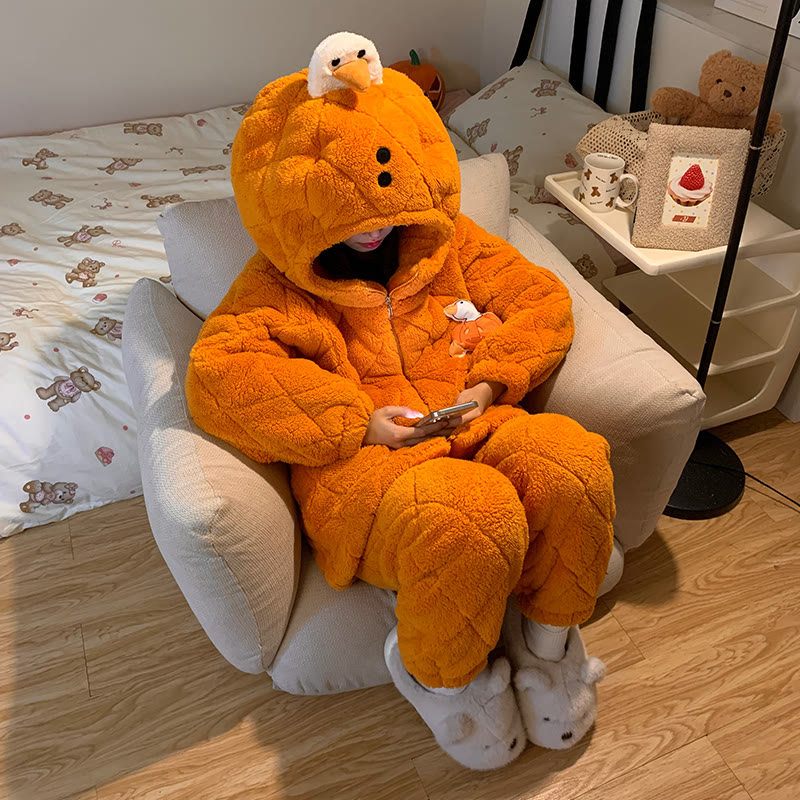 Halloween-Pyjama-Set mit Kapuze und Kürbisente aus Plüsch - image 2