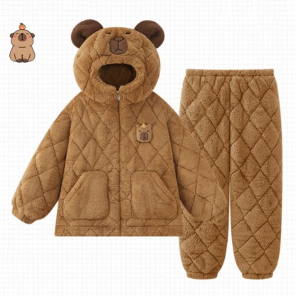 Capybara Plüsch-Pyjama-Set mit Kapuze - image 1