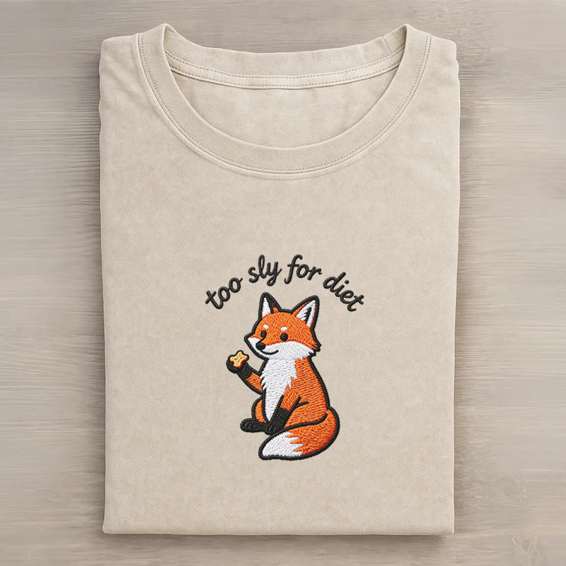 TOO SLY FOR DIET Essender Fuchs Grafik Unisex Vintage Washed T-Shirt - Apricot - 5XL - image 2