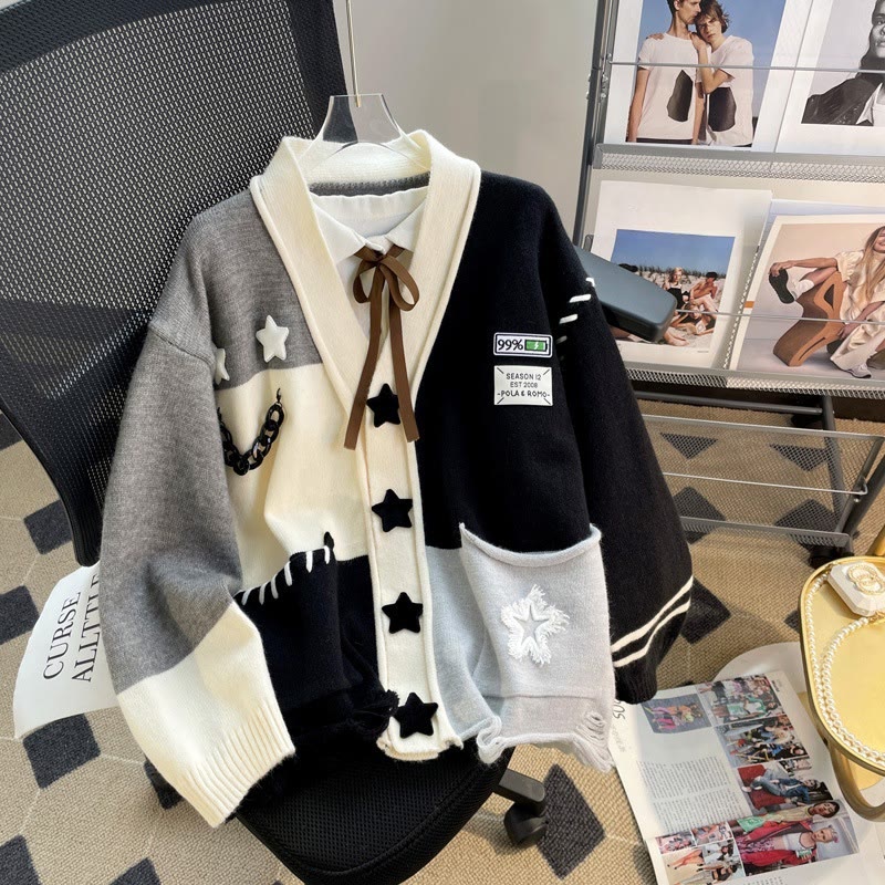 Pullover mit Farben -Stern und zerrissener Tasche - Schwarz - One Size - image 1