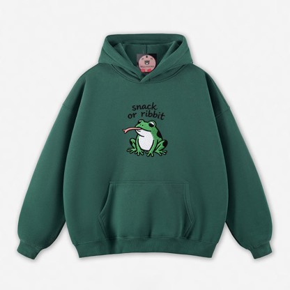 SNACK OR RIBBIT Frosch-Grafik-Hoodie (locker) - Green - 5XL - image 2