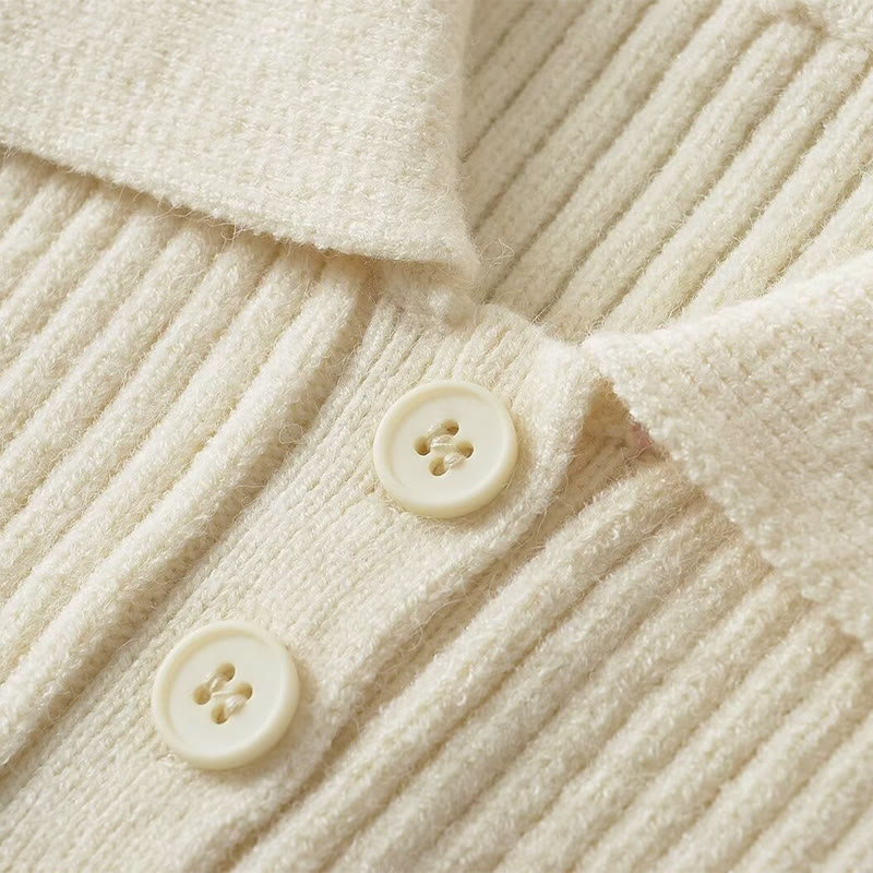 Dreiteiliges Set mit ärmellosem Strick-Oberteil und weitem Hosenrock - image 6