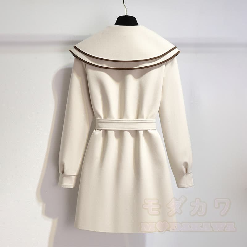 Gepolsterter Mantel mit Kragen und Gürtel - image 2