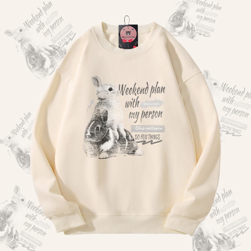 MODAKAWA WOCHENENDPLAN MIT MEINER PERSON Hasenmotiv Unisex-Sweatshirt - Beige - 5XL - image 1