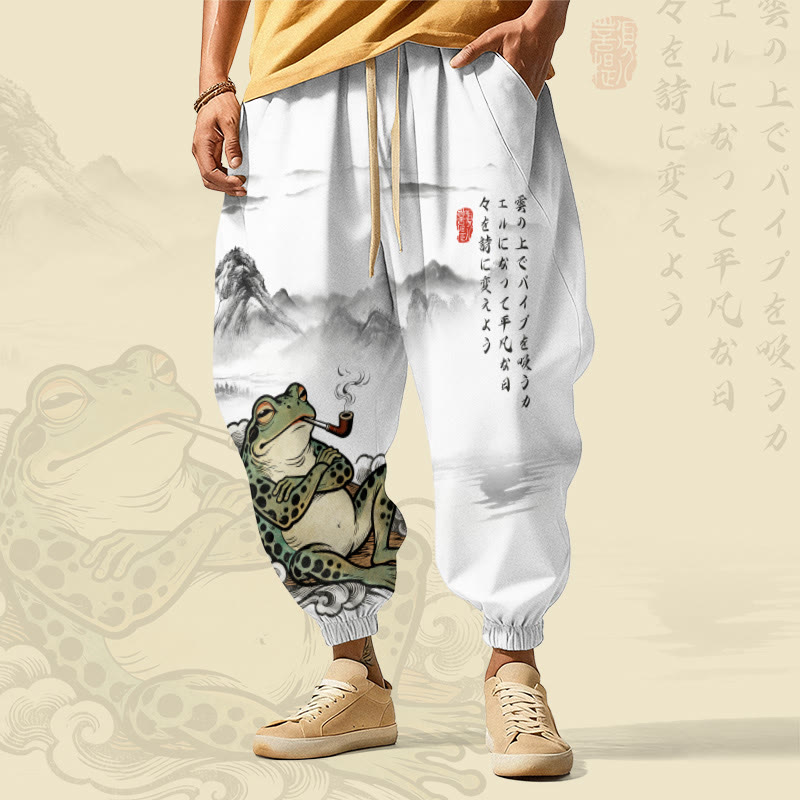 MODAKAWA Loungehose mit Allover-Print und Kordelzug, bedruckt mit einem rauchenden Frosch (Tinte Wash), - White - 5XL - image 1