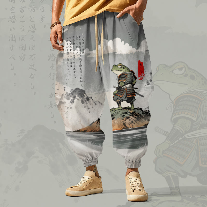 MODAKAWA Loungehose mit Samurai-Frosch-Allover-Print und Kordelzug - Grey - 5XL - image 1