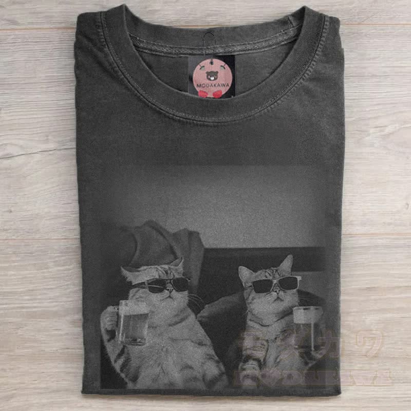 MODAKAWA Katzen-Wein-Motiv Unisex Vintage Washed T-Shirt - Schwarz - 5XL - image 1