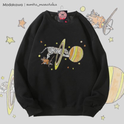 MODAKAWA X sumita_masataka Unisex-Sweatshirt mit Grafik: Weißer Tiger durch die Saturnringe - Black - 5XL - image 1