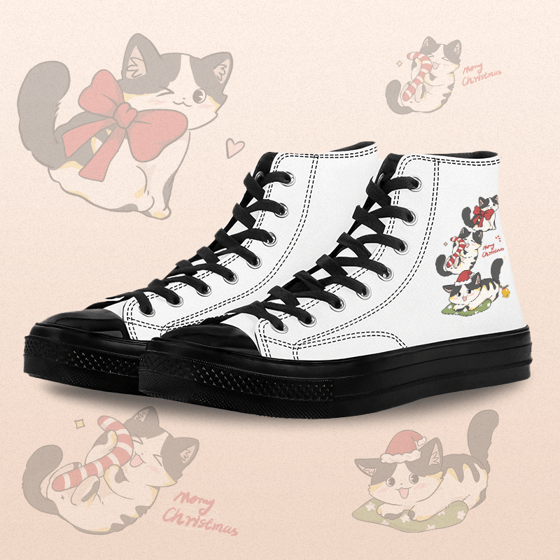 MODAKAWA Christmas Kitty Graphic High Top Canvas Schuhe - White A - 45 - image 1