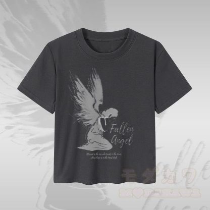 MODAKAWA Damen-Crop-Top mit „Fallen Angel“-Grafik, 92 % gekämmte Baumwolle - Dunkelgrau - XL - image 1