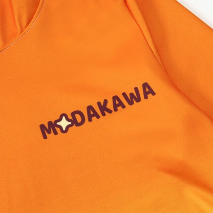 MODAKAWA Kapuzenpulloverkleid mit Fuchs-Farbverlauf und Seitentaschen - image 3