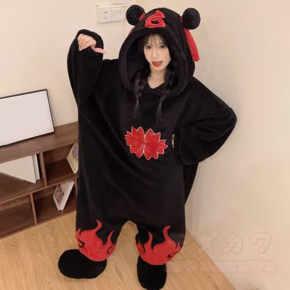 Flammwolken-Plüsch-Kapuzen-Einteiler-Pyjama - image 1