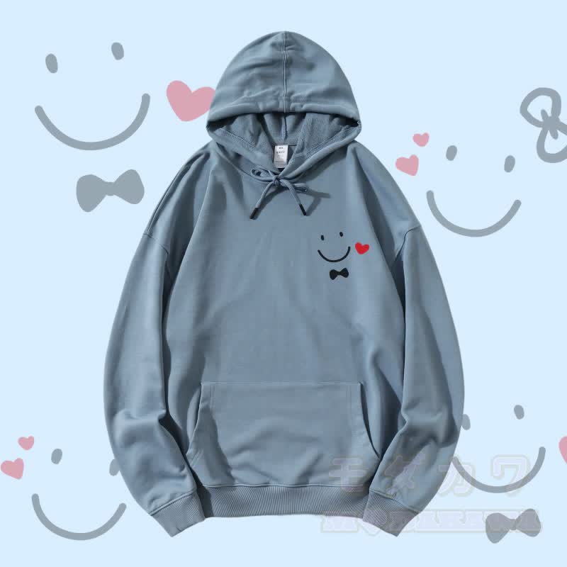 MODAKAWA Streetwear Pullover Hoodie mit Smile-Gesicht-Grafik - Staubiges Blau - 5XL - image 2