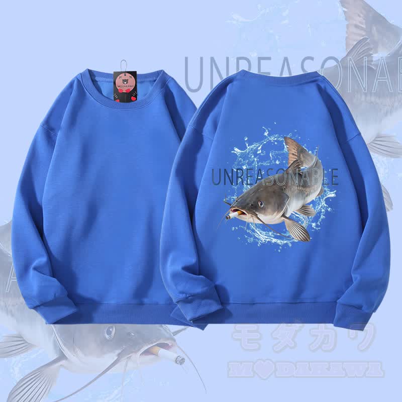 MODAKAWA UNREASONABLE Smoking Catfish Graphic Unisex Sweatshirt - Königsblau - 5XL - image 2