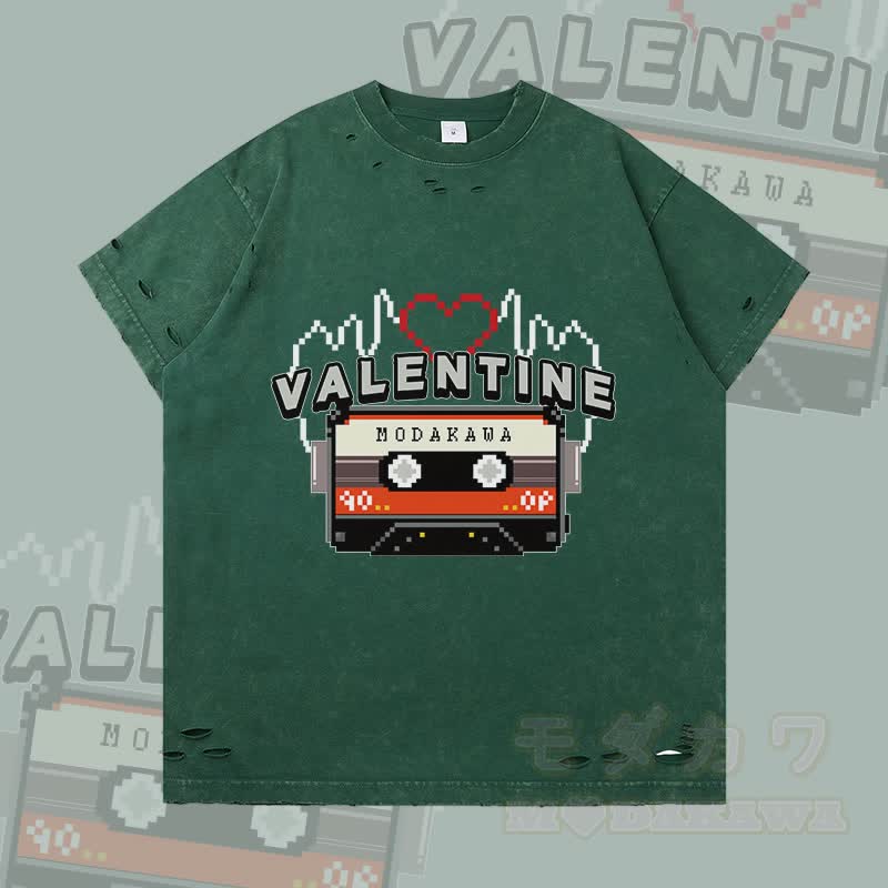 MODAKAWA VALENTINE Cassette Graphic Ripped T-Shirt - Dunkelgrün - 2XL - image 1