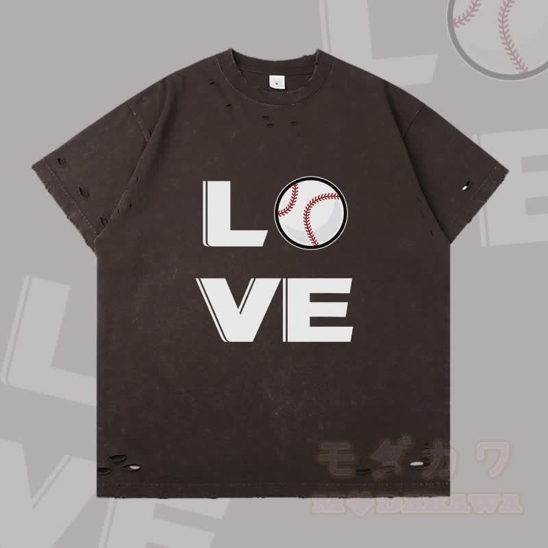 MODAKAWA LOVE Baseball Grafik Zerrissenes T-Shirt - Dunkelbraun - 2XL - image 2