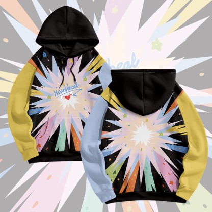 MODAKAWA HEARTBEAT Pullover-Hoodie mit Herzmotiv und Allover-Print - Black - 8XL - image 1