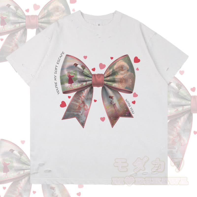 MODAKAWA YOU'RE MY SOFT ESCAPE Bow Graphic Ripped T-shirt - Weiß - 2XL - image 1