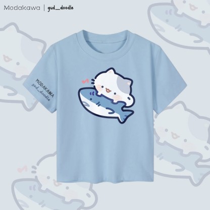MODAKAWA X gud_doodle Damen-Crop-Top mit Katzen- und Hai-Motiv, 92 % gekämmte Baumwolle - Blue - XL - image 1