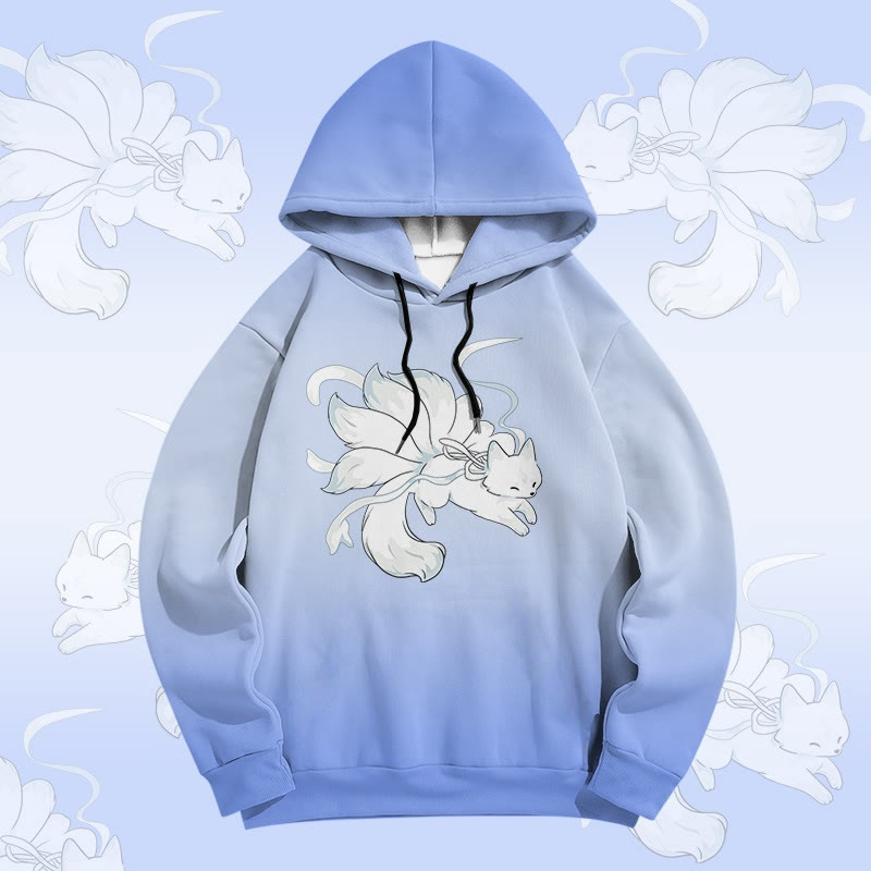 MODAKAWA Pullover-Hoodie mit Farbverlauf und Allover-Print eines neunschwänzigen Fuchses - Blue - 6XL - image 1