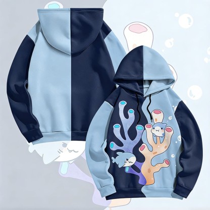 MODAKAWA Pullover-Hoodie mit Hai-Motiv, das zwischen Korallen schwimmt (Allover-Print) - Dark Blue&Blue - 6XL - image 1