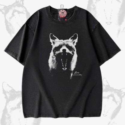 Modakawa Unisex Vintage Washed T-Shirt mit Roaring Fox Grafik - Black - 5XL - image 1