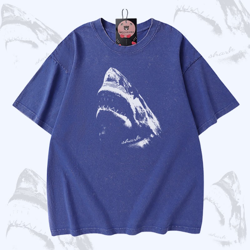 Modakawa Unisex Vintage Washed T-Shirt mit offenem Maul und Hai-Motiv - Blue - 5XL - image 1