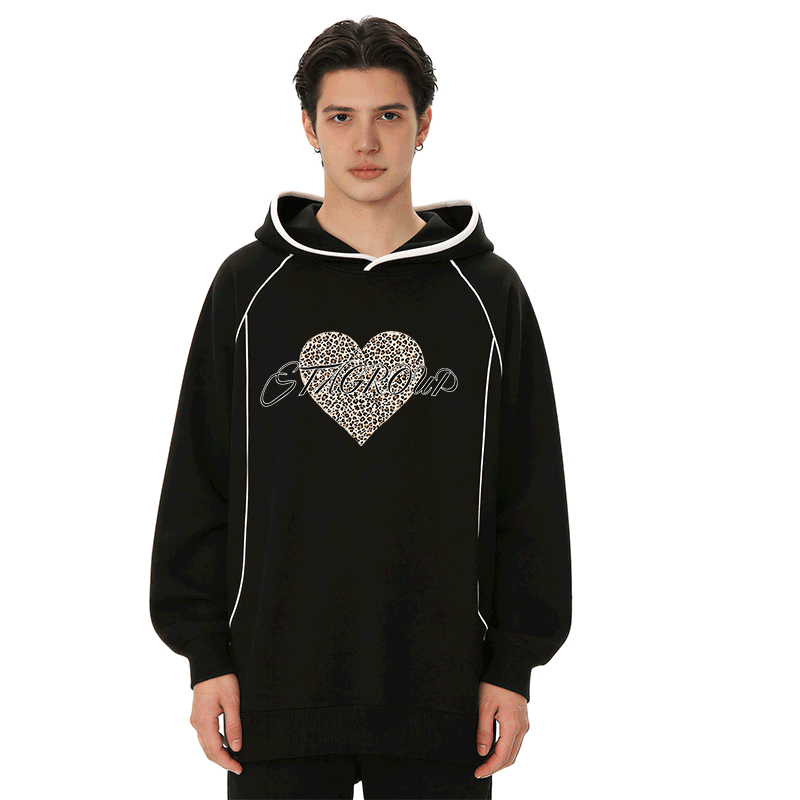 Modakawa Oversize-Pullover-Hoodie mit Leopardenherz-Grafik und Raglanärmeln - image 1