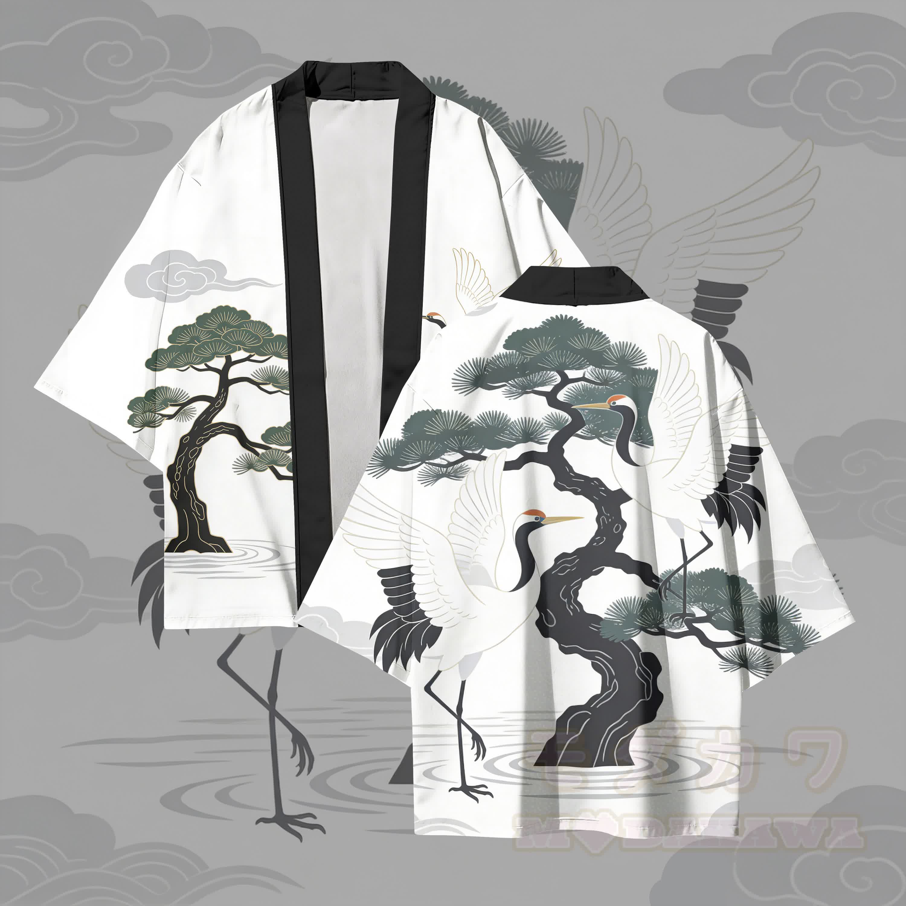 Modakawa-Cardigan mit Kiefernbaum- und Kranichmotiv, Kimono-Oberbekleidung - Schwarzweiß - 3XL - image 1