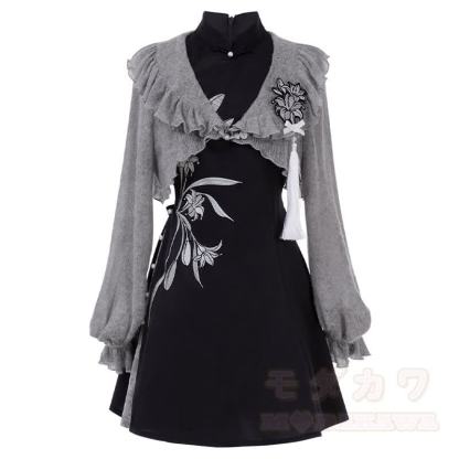 Vintage-Unterkleid mit Quasten, Blumenstickerei und zweiteiligem Set - image 1