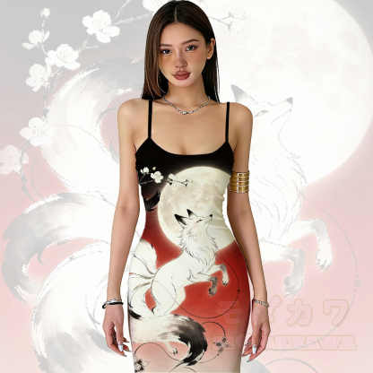 Modakawa-Slipkleid mit Mondgrafik und neunschwänzigem Fuchsmotiv und Farbverlauf - image 1