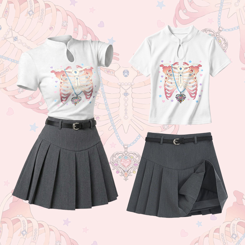 Brustbein-Halskette, grafisches Vintage-Schnalle-T-Shirt, karierter Rock, Modakawa Zweiteiler-Set - Set A - L - image 1