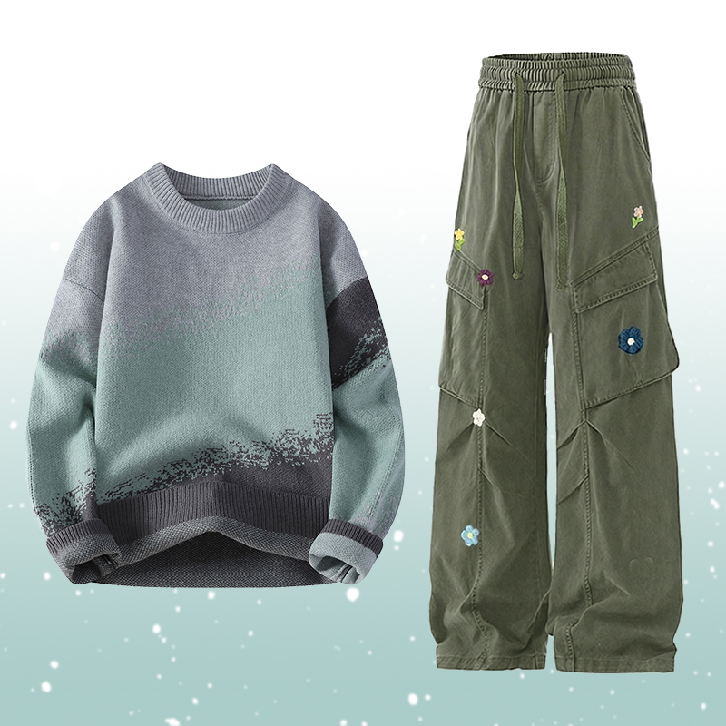 Zweiteiler: Strickpullover mit Farbverlauf, Cargohose mit Blumenmuster - Set A - 2XL - image 1