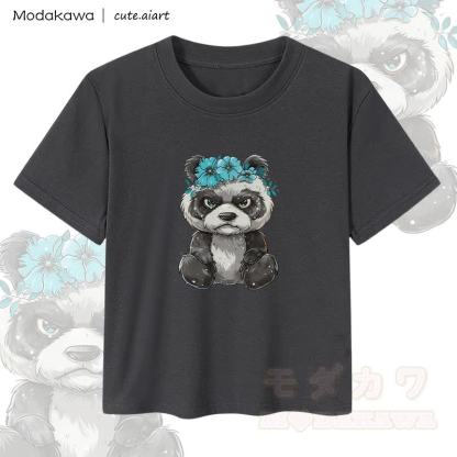 MODAKAWA X cute.aiart Damen-Crop-Top mit Blumen-Panda-Motiv, 92 % gekämmte Baumwolle - Schwarz - XL - image 1