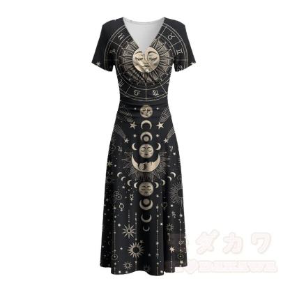 Modakawa Maxikleid mit himmlischem Sonnen- und Mond-Sternzeichen-Motiv und V-Ausschnitt - image 3