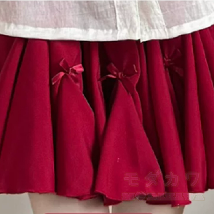 Hanfu-Set mit Erdbeerstickerei: Zweiteiliges Set aus Oberteil und Rock - image 3