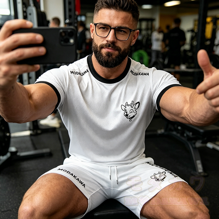 MODAKAWA X popipeko Herren-Sport-T-Shirt mit Hirschmotiv und passender Shorts mit Kordelzug - image 1