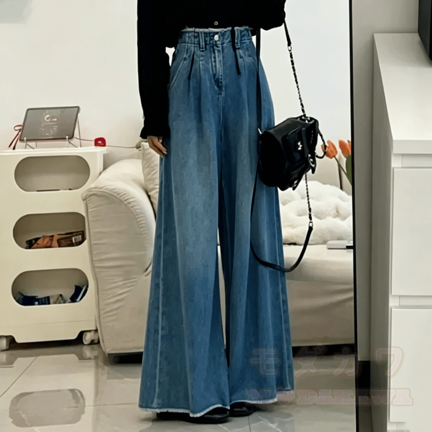 Trendiges zweiteiliges Set: Asymmetrisches, pinkfarbenes Kurzarmtop mit Jeanshose - image 7