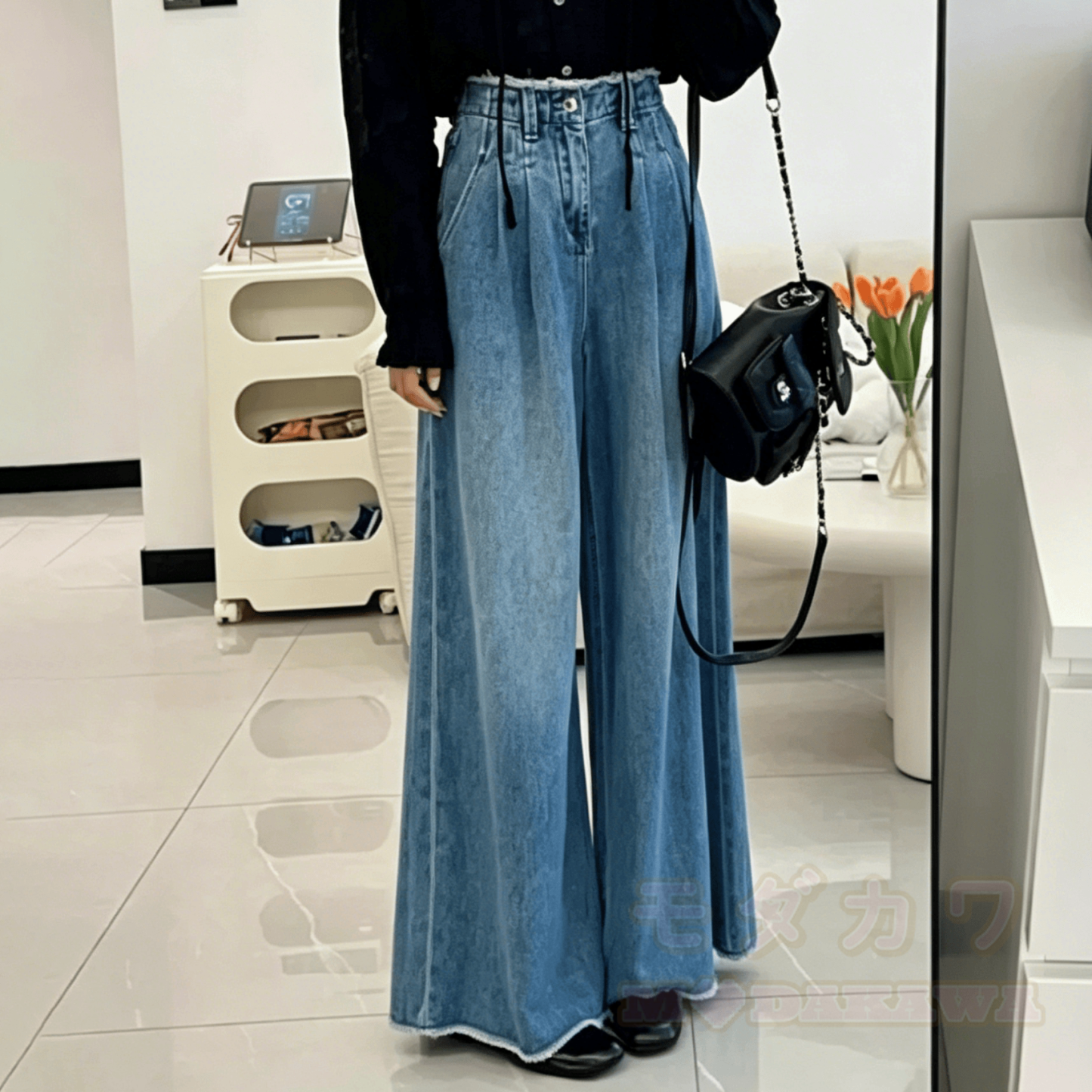 Trendiges zweiteiliges Set: Asymmetrisches, pinkfarbenes Kurzarmtop mit Jeanshose - image 8