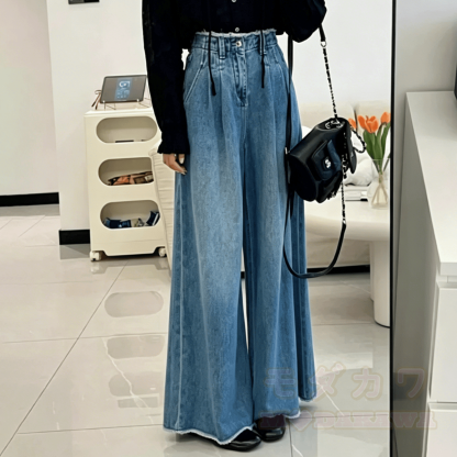 Trendiges zweiteiliges Set: Asymmetrisches, pinkfarbenes Kurzarmtop mit Jeanshose - image 8