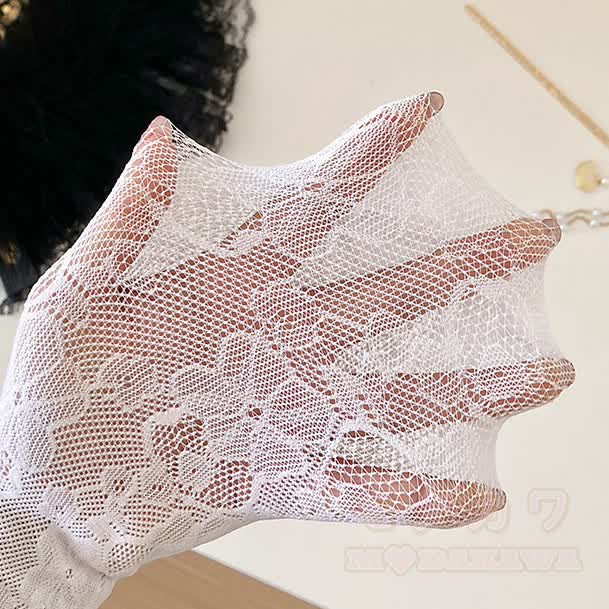 Sommerliche Vintage-Schnürsocken - image 12