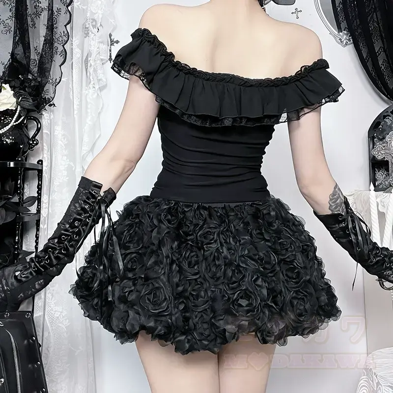 Süßes zweiteiliges Set aus Spitze mit Rüschen im Gothic-Stil und eckigem Ausschnitt - image 2