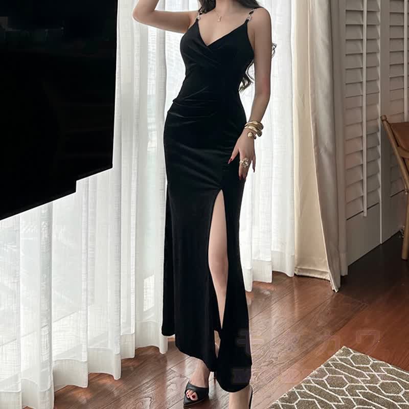Gothic-Kleid aus dunklem Samt mit ausgestellten langen Ärmeln - Kleid - XL - image 6
