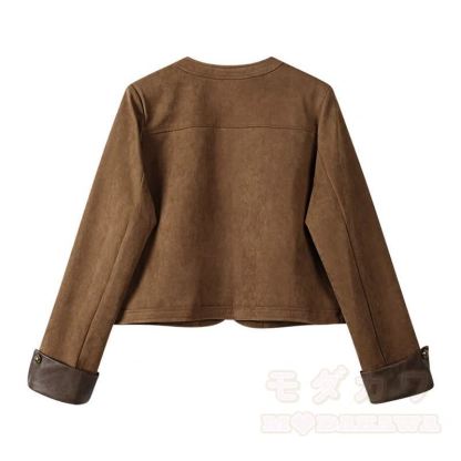 Wildlederjacke, Rollkragenpullover, hochtaillierter Rock, dreiteiliges Set - image 3